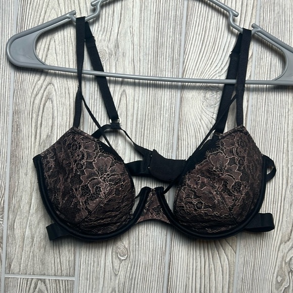 Victorias Secret Very Sexy Cutout Unlined Bra 36D - Picture 1 of 5